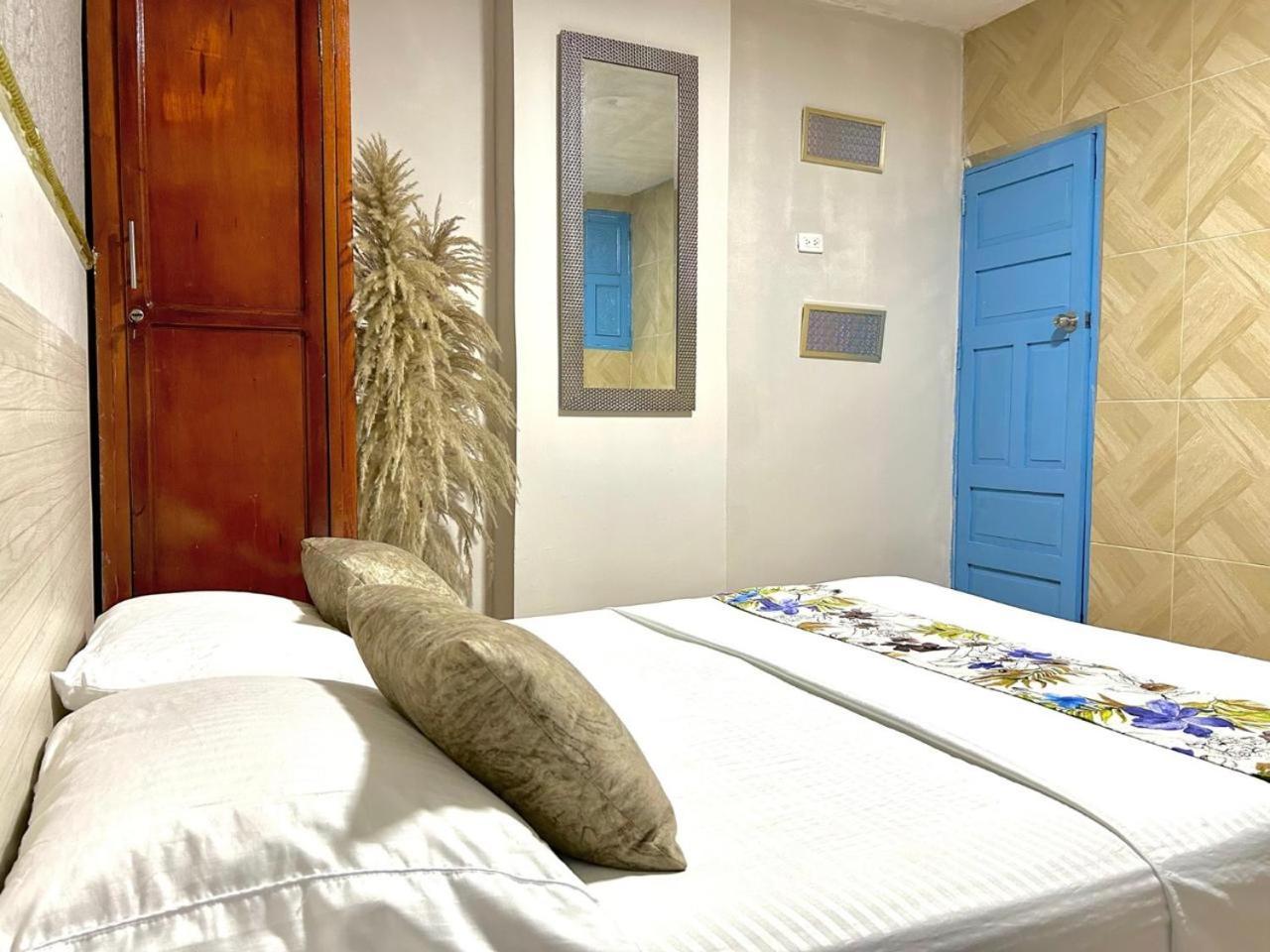 Hotel Kasaya Inn سانتا مارتا المظهر الخارجي الصورة